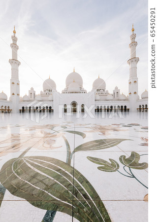 Sheikh Zayed Grand Mosque, Abu-Dhabi, UAE 65450291