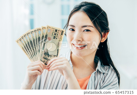 Fixed benefit 100,000 yen 65457315