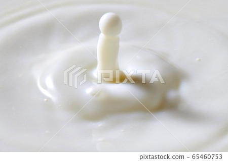 Delicious milk 65460753