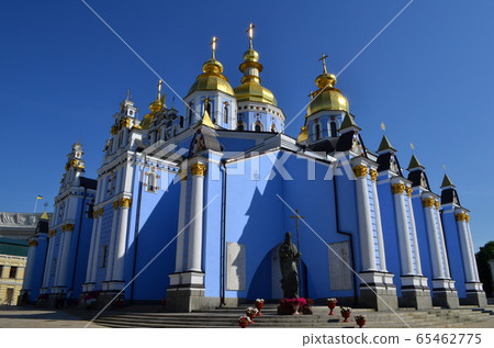 Kiev Ukraine 65462775