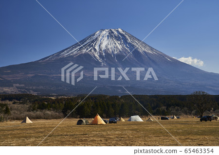 Camping image 65463354