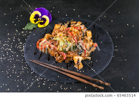 Japanese food: Soba noodles with chicken and vegetables 65463514