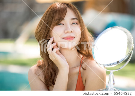 Outdoor female beauty image Outdoor female beauty image 65464552