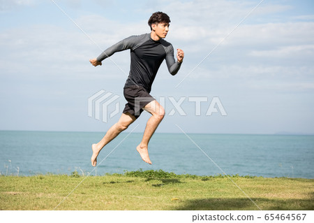 訓練戶外的年輕人 65464567