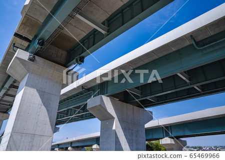 Blue sky and highway viaduct 65469966
