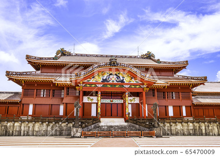 Okinawa World Heritage Site Beautiful Shuri Castle 65470009