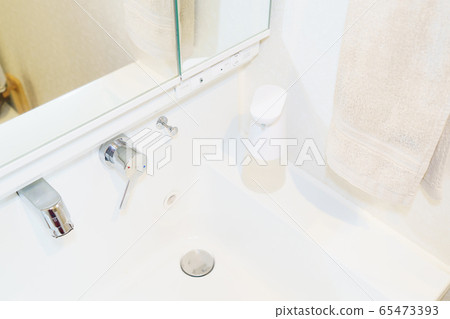 Washroom Washroom 65473393