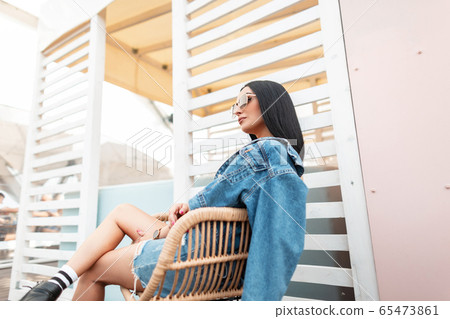 American pretty young woman model  65473861