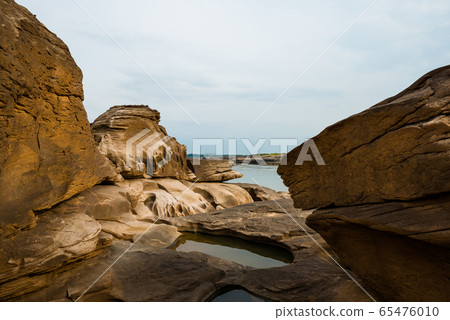 Natural of Rock Canyon in Mekhong River in Ubon 65476010