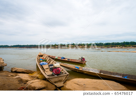 Natural of Rock Canyon in Mekhong River in Ubon Natural of Rock Canyon in Mekhong River in Ubon 65476017