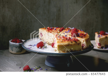 Raspberry baked cheesecake Raspberry baked cheesecake 65477643