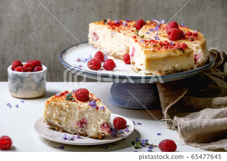 Raspberry baked cheesecake Raspberry baked cheesecake 65477645