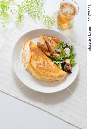 Souffle omelet in fashion in Korea Souffle omelet in fashion in Korea 65477968