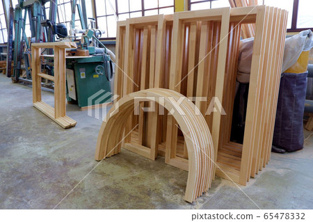 Rectangular and arched glued parts of wooden pine 65478332