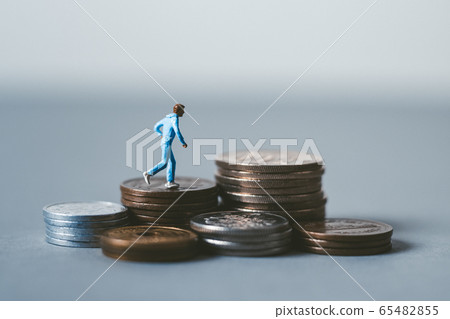 微型人跑 65482855