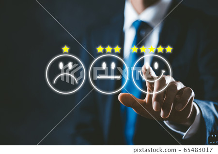 Business man giving high evaluation 65483017