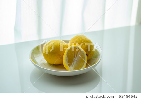 檸檬 65484642