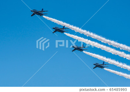 Blue sky and blue impulse Matsushima base Blue sky and blue impulse Matsushima base 65485993