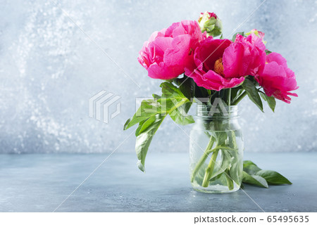 Peony Madame Butterfly Peony Madame Butterfly 65495635