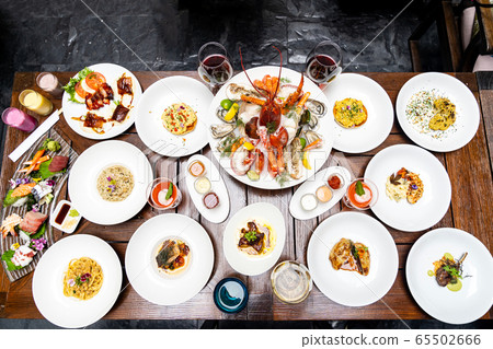 A la carte premium buffet restaurant A la carte premium buffet restaurant 65502666