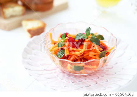 胡蘿蔔rappe蔓越莓 胡蘿蔔rappe蔓越莓 65504163