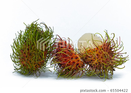 The Fresh Rambutan Isolate With Green Leaf Fresh Stock Photo 65504422 Pixta