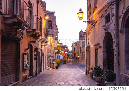 Corso Umberto street in Taormina, Sicily, Italy 65507364