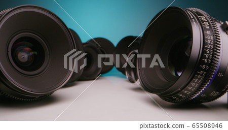 Lenses arranged on a table Lenses arranged on a table 65508946