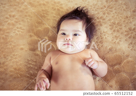 Asian baby in the bedroom Asian baby in the bedroom 65512152