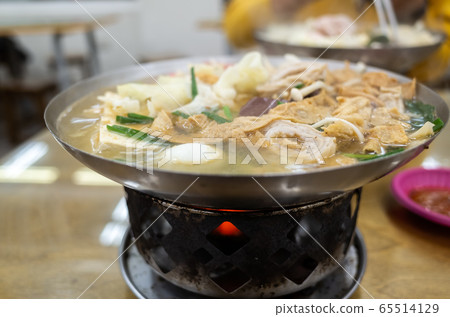 Pork Intestine Stinky Hot Pot Pork Intestine Stinky Hot Pot 65514129