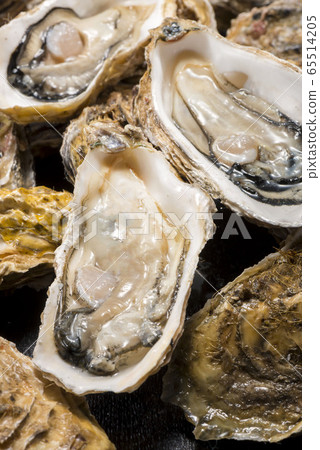 新鮮美味的牡蠣 65514205