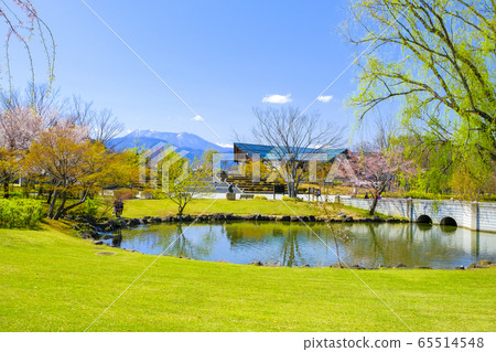 Obuse Park in spring Obuse Park in spring 65514548