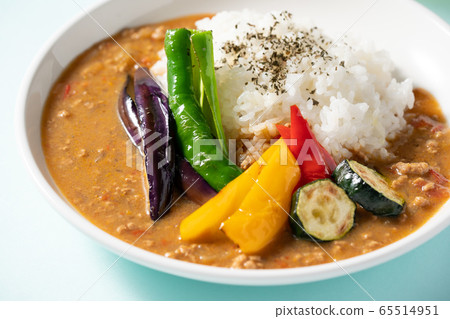Summer vegetable curry Summer vegetable curry 65514951