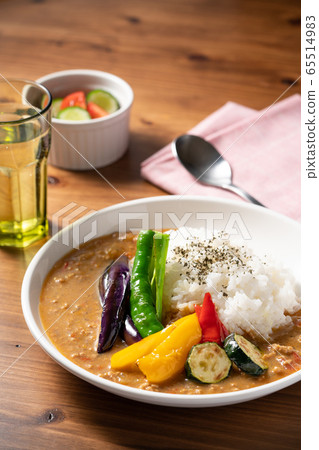 Summer vegetable curry Summer vegetable curry 65514983