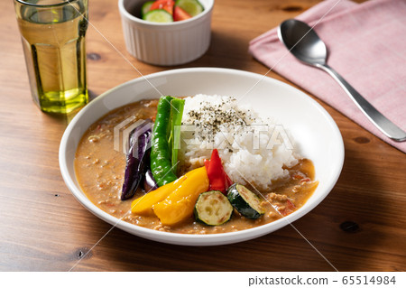 Summer vegetable curry Summer vegetable curry 65514984