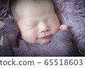 Newborn Photo 65518603