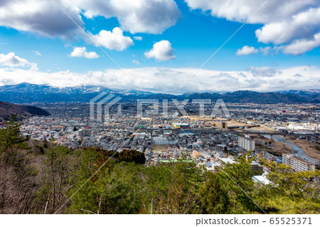 Nobuoyama cityscape, Fukushima city Azuma Kofuji Azuma mountain range Nobuoyama cityscape, Fukushima city Azuma Kofuji Azuma mountain range 65525371