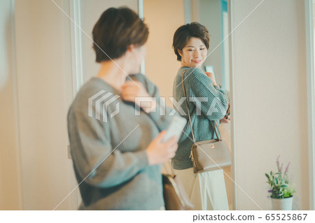 female, lady, woman 65525867