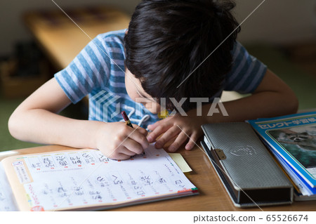 家庭學習小學 65526674