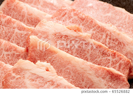 日本黑肋骨（牛肉，烤肉）。 65526882