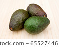 Singapore, Avocado, Ripe, Brown, Isolated, Wooden 65527446