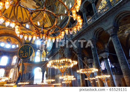 土耳其伊斯坦布爾聖索非亞大教堂 土耳其伊斯坦布爾聖索非亞大教堂 65529131