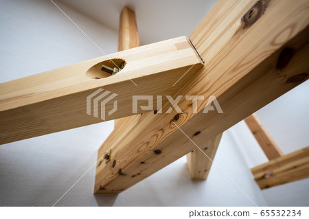 New house beams and fences New house beams and fences 65532234