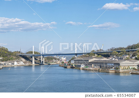 晴天的廣島縣尾道市新尾道橋 晴天的廣島縣尾道市新尾道橋 65534007