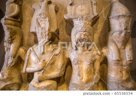 Ancient statues in Temple Ancient statues in Temple 65536554