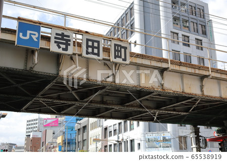 JR Osaka Loop Line (Teradamachi Station) JR Osaka Loop Line (Teradamachi Station) 65538919