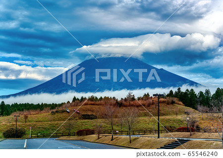 Fuji (November umbrella cloud) Fuji (November umbrella cloud) 65546240