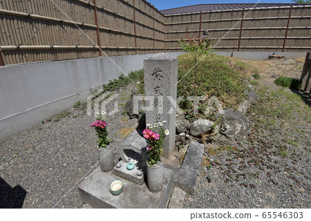 村崎幸武的墳墓 村崎幸武的墳墓 65546303