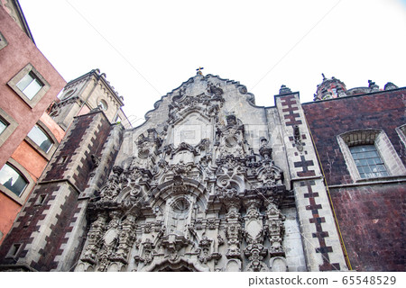 墨西哥城舊金山教堂雕塑的墨西哥街角 墨西哥城舊金山教堂雕塑的墨西哥街角 65548529