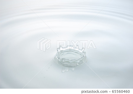 水波紋 水波紋 65560460